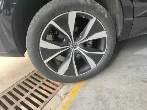 2023 Volkswagen Tavendor 2.0T 220HP L4 7DCT
