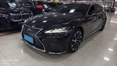 Lexus