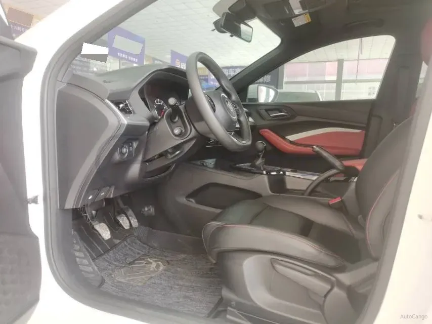 2023 MG 5 1.5L 129HP L4 5MT,autocango,china used car exporter,china ev exporter,chinese used car exporter,chinese used ev exporter