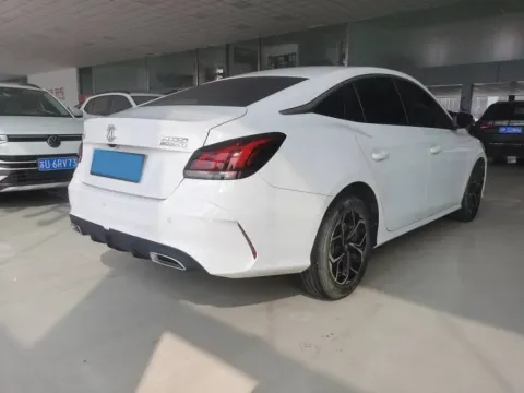 2023 MG 5 1.5L 129HP L4 5MT