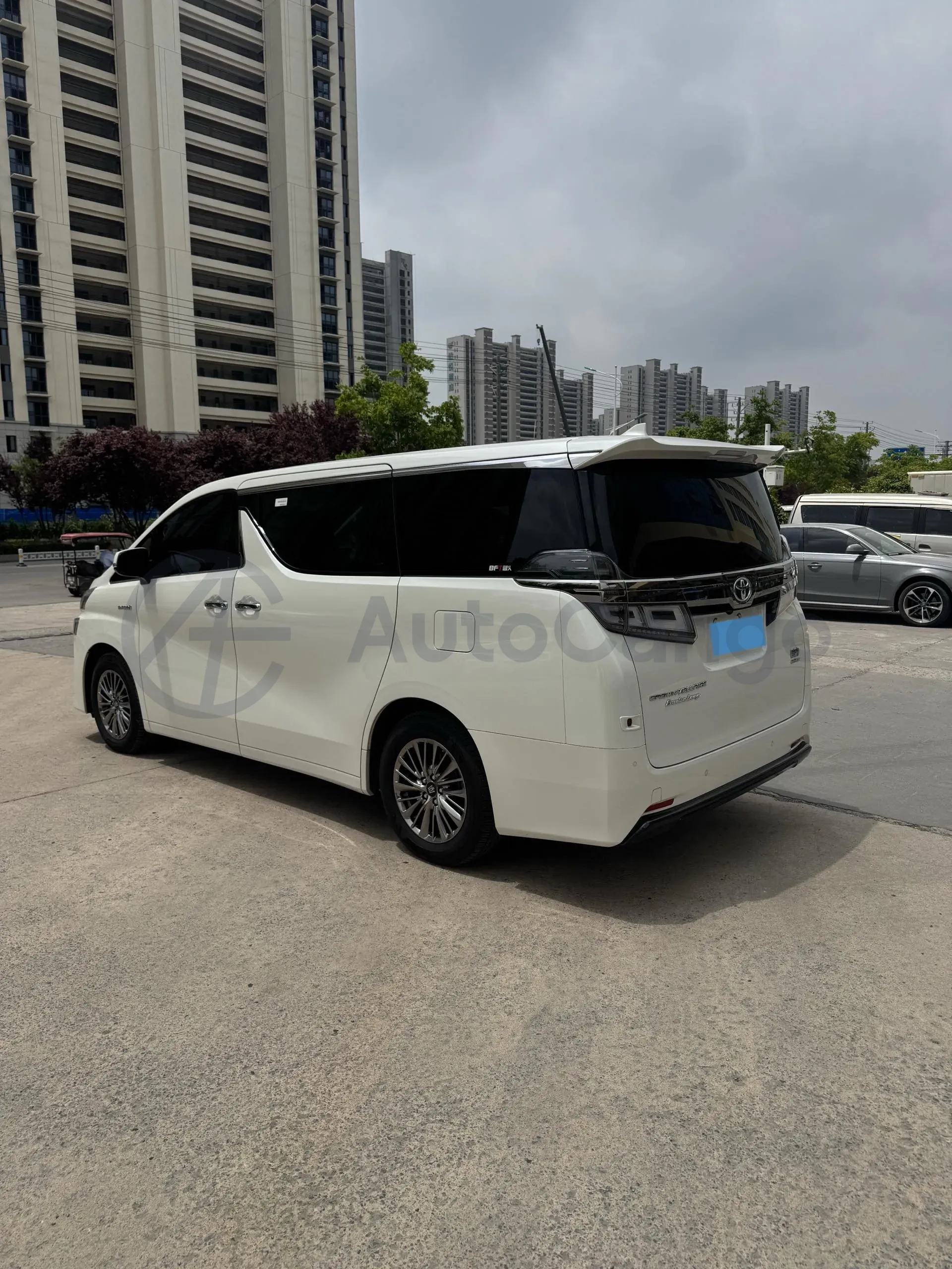 2021 Toyota Vellfire 2.5L 117HP L4 E-CVT Hybrid,autocango,china used car exporter,china ev exporter,chinese used car exporter,chinese used ev exporter