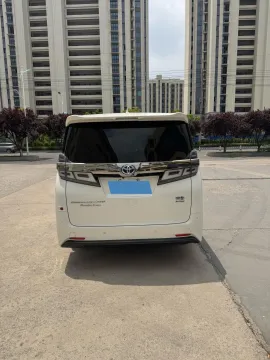 2021 Toyota Vellfire 2.5L 117HP L4 E-CVT Hybrid
