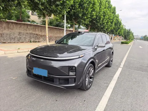 2024 LI L9,autocango,china used car exporter,china ev exporter,chinese used car exporter,chinese used ev exporter
