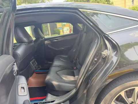 2023 Toyota Avalon 2.5L 178HP L4 E-CVT Hybrid