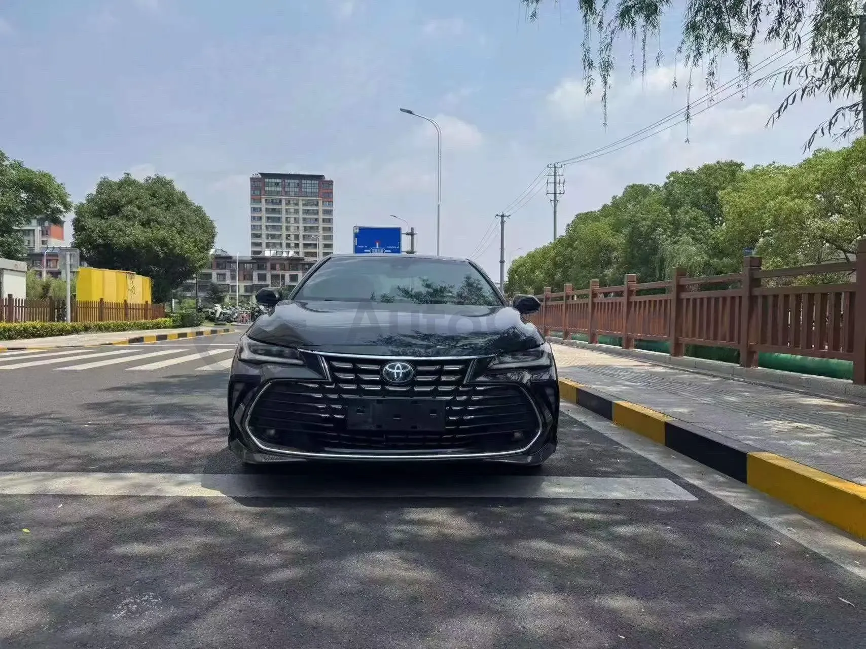 2023 Toyota Avalon 2.5L 178HP L4 E-CVT Hybrid,autocango,china used car exporter,china ev exporter,chinese used car exporter,chinese used ev exporter