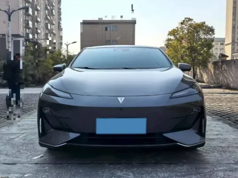 2022 DongFeng Forthing LingZhi EV BEV 68.4KWH,autocango,china used car exporter,china ev exporter,chinese used car exporter,chinese used ev exporter