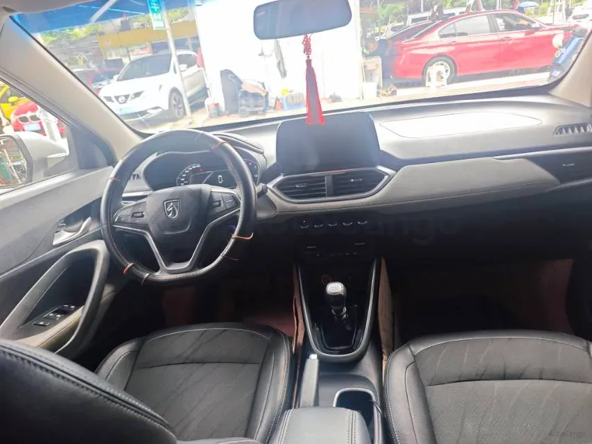 2017 BaoJun 510 1.5L 112HP L4 6MT,autocango,china used car exporter,china ev exporter,chinese used car exporter,chinese used ev exporter