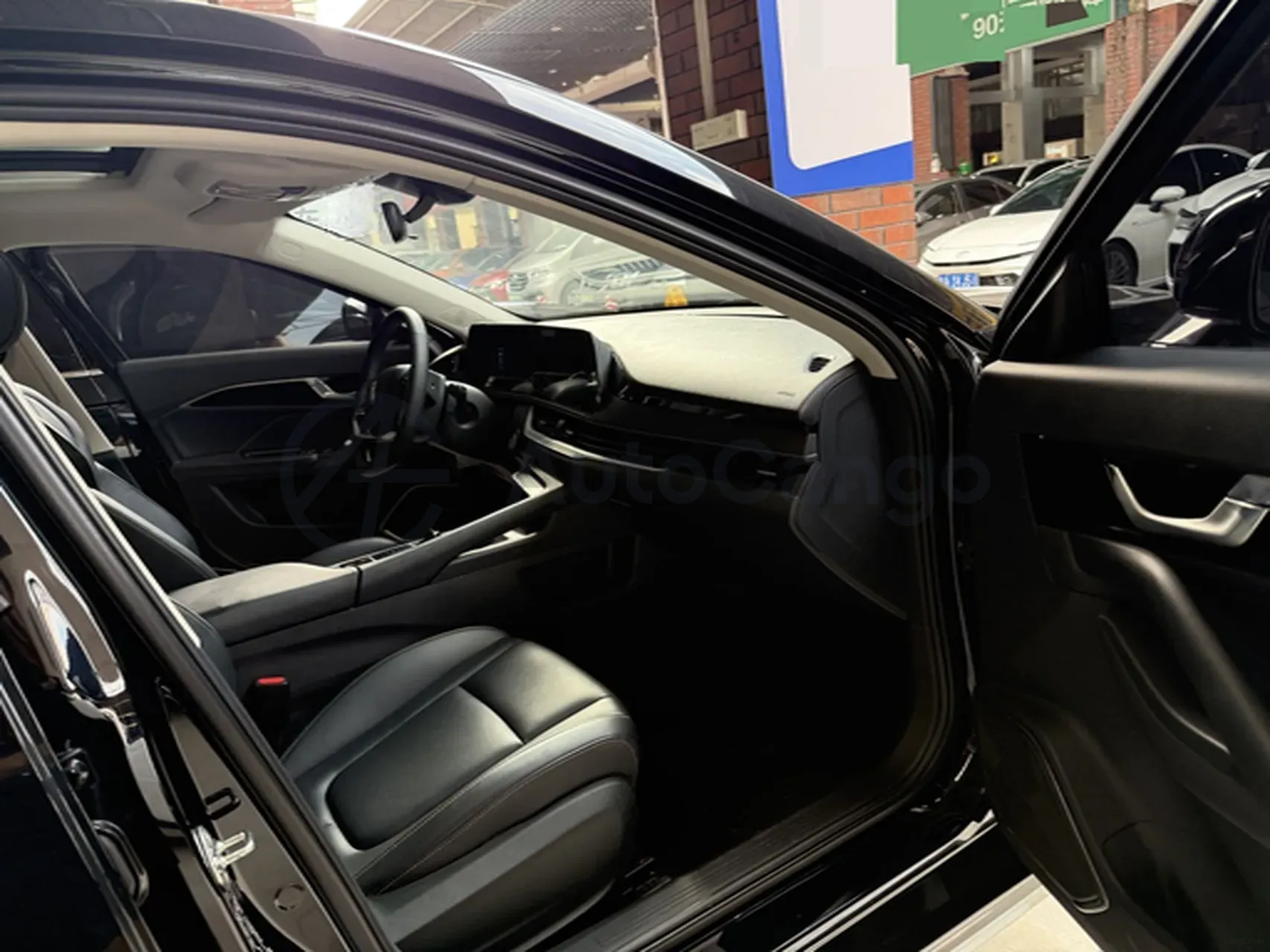2025 Bestune B70 1.5T 169HP L4 7DCT,autocango,china used car exporter,china ev exporter,chinese used car exporter,chinese used ev exporter