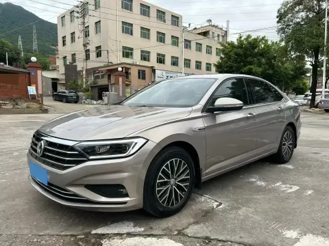 2021 VOLKSWAGEN SAGITAR,autocango,china used car exporter,china ev exporter,chinese used car exporter,chinese used ev exporter