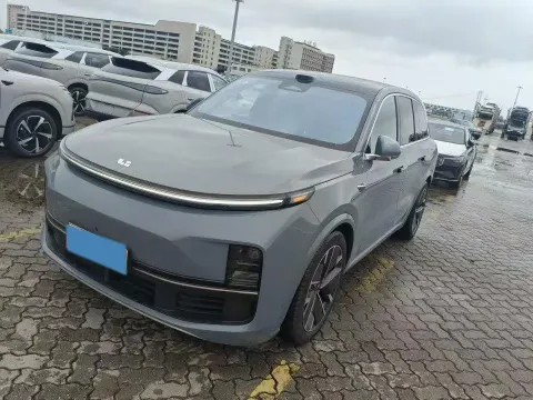 2025 LI L8,autocango,china used car exporter,china ev exporter,chinese used car exporter,chinese used ev exporter