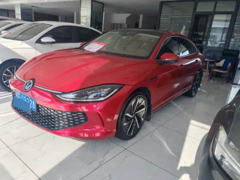 2023 VOLKSWAGEN LAMANDO,autocango,china used car exporter,china ev exporter,chinese used car exporter,chinese used ev exporter