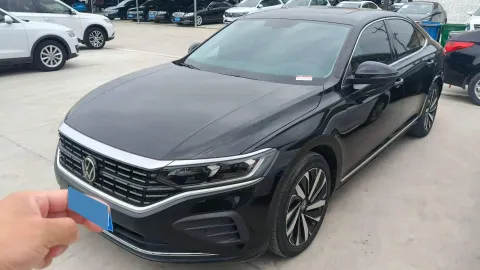 2024 VOLKSWAGEN PASSAT,autocango,china used car exporter,china ev exporter,chinese used car exporter,chinese used ev exporter