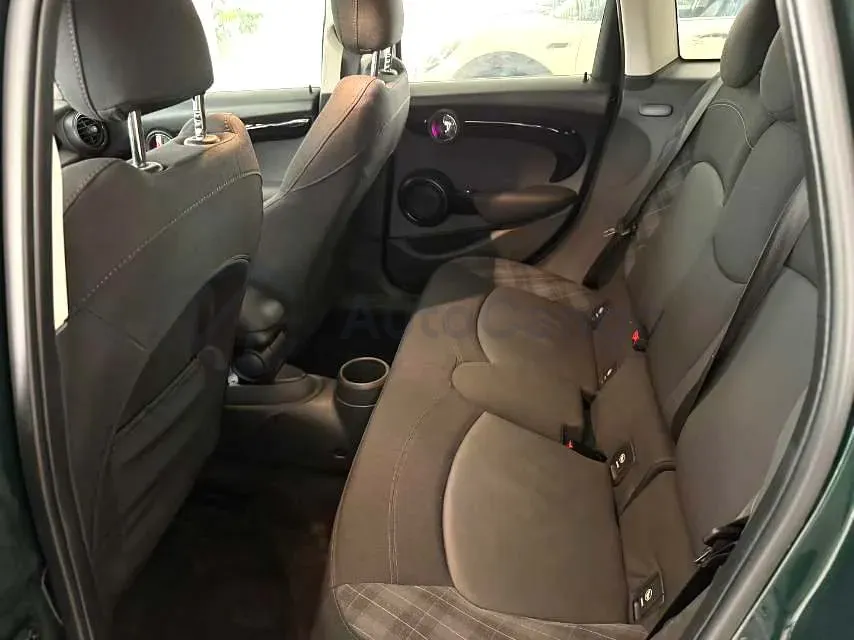 2018 MINI COUNTRYMAN 1.5T 136HP L3 6AT,autocango,china used car exporter,china ev exporter,chinese used car exporter,chinese used ev exporter