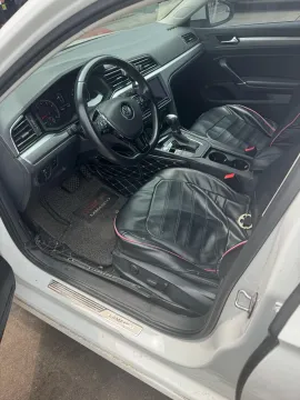 2019 Volkswagen Passat 1.4T 150HP L4 7DCT