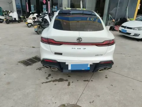 2023 MG 7 2.0T 261HP L4 9AT