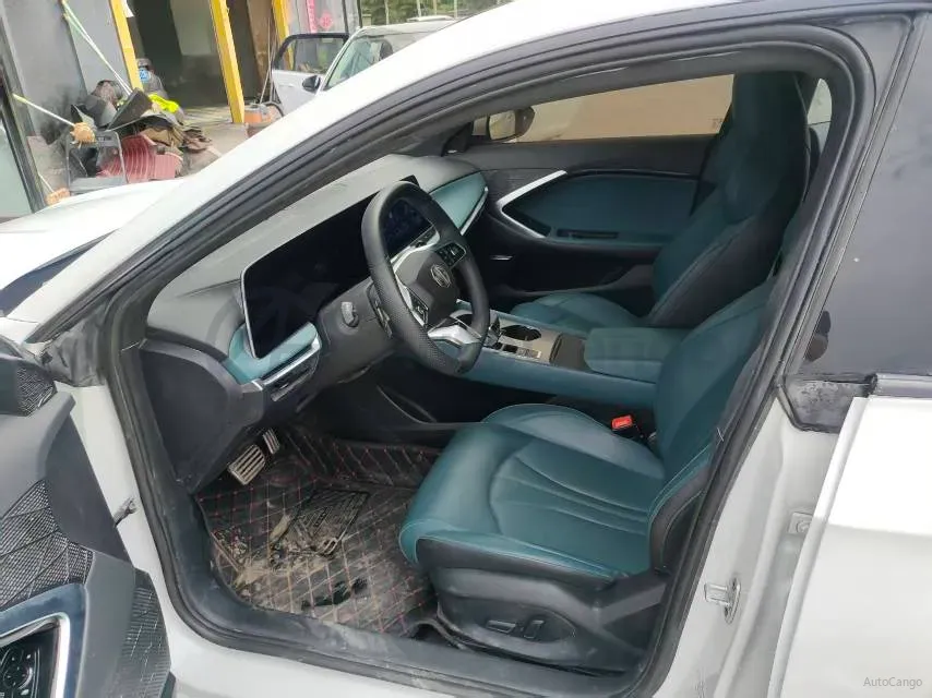 2023 MG 7 2.0T 261HP L4 9AT,autocango,china used car exporter,china ev exporter,chinese used car exporter,chinese used ev exporter