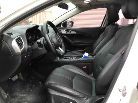 2017 Mazda 3 Axela 1.5L 117HP L4 6AT