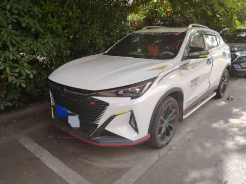 2025 CHANGAN X5 PLUS,autocango,china used car exporter,china ev exporter,chinese used car exporter,chinese used ev exporter