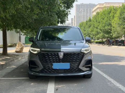 2022 Roewe iMAX8 2.0T 234HP L4 8AT