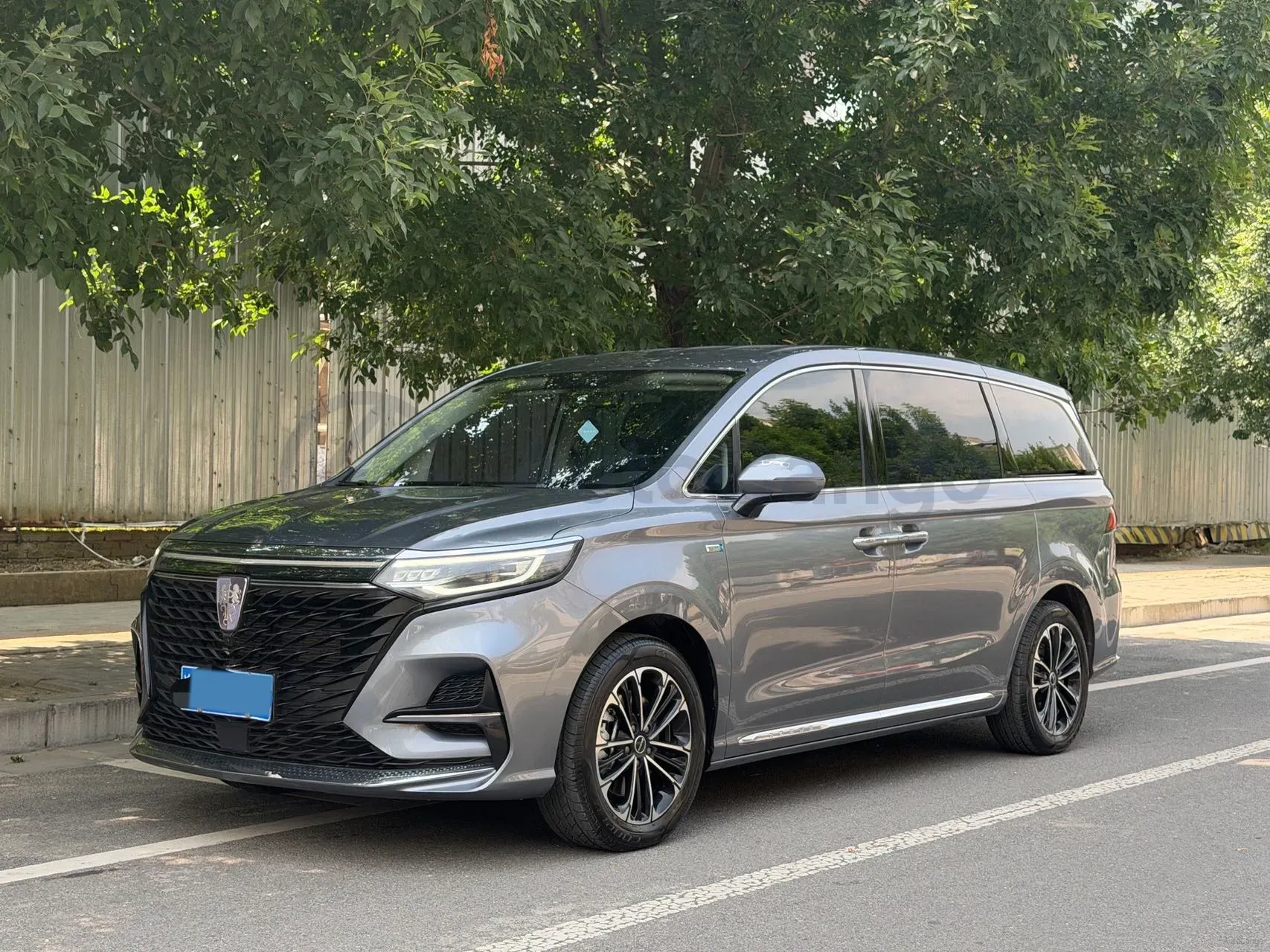 2022 Roewe iMAX8 2.0T 234HP L4 8AT,autocango,china used car exporter,china ev exporter,chinese used car exporter,chinese used ev exporter