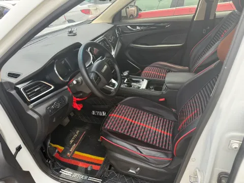 2019 Jetour X90 1.5T 147HP L4 8AT,autocango,china used car exporter,china ev exporter,chinese used car exporter,chinese used ev exporter