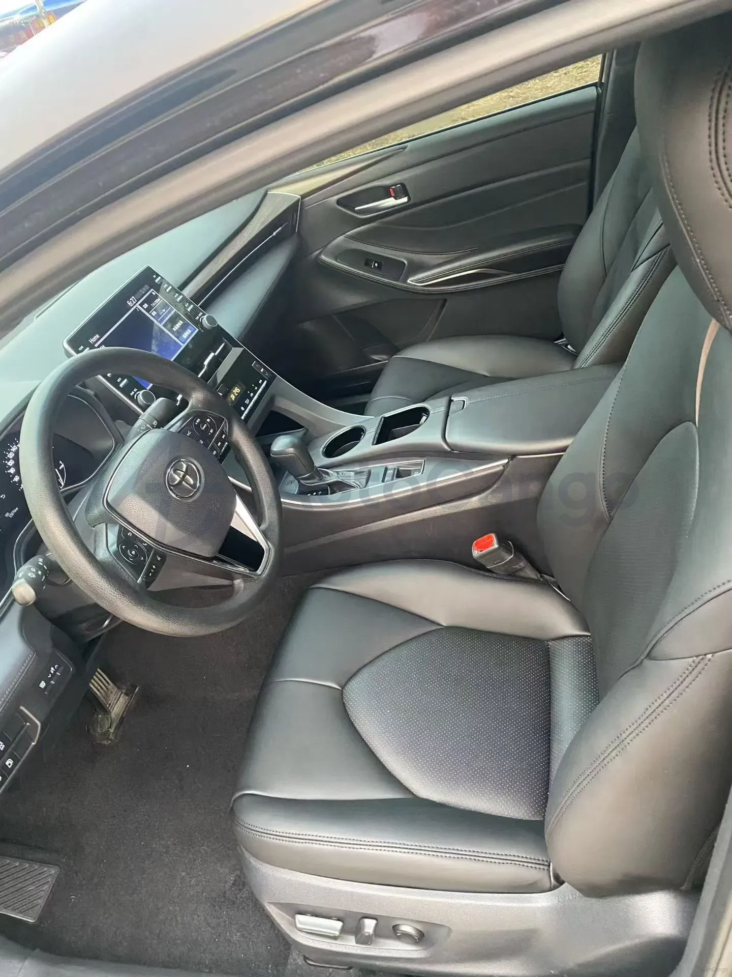 2022 Toyota Avalon 2.0L 178HP L4 CVT,autocango,china used car exporter,china ev exporter,chinese used car exporter,chinese used ev exporter