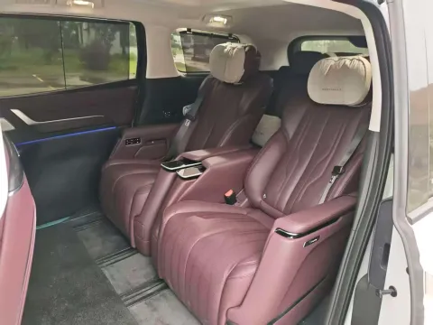 2023 Buick Century 2.0T 237HP L4 9AT,autocango,china used car exporter,china ev exporter,chinese used car exporter,chinese used ev exporter