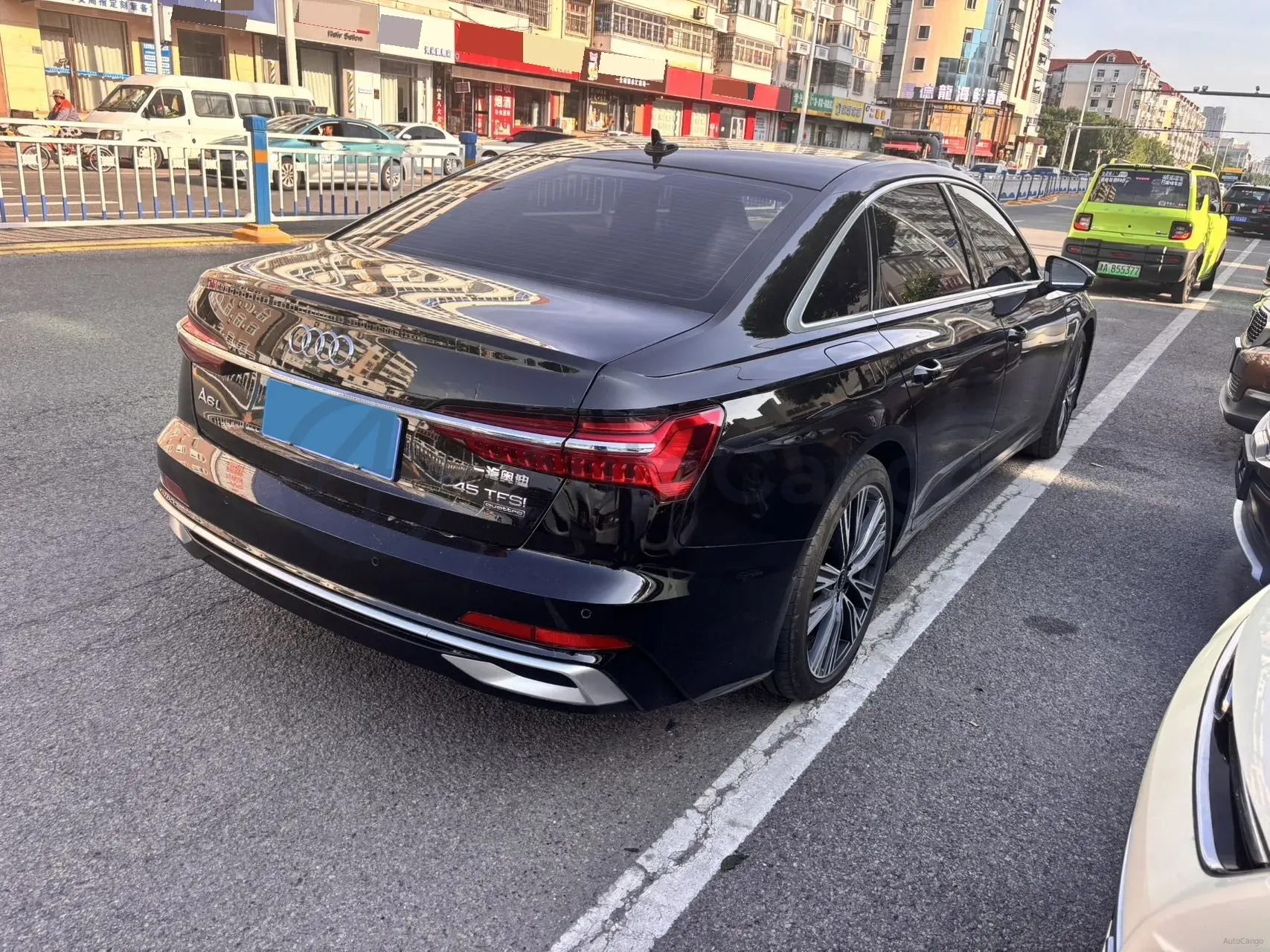 2025 Audi A6L 2.0T 245HP L4 7DCT,autocango,china used car exporter,china ev exporter,chinese used car exporter,chinese used ev exporter