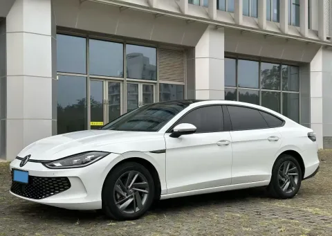 2024 VOLKSWAGEN LAMANDO,autocango,china used car exporter,china ev exporter,chinese used car exporter,chinese used ev exporter