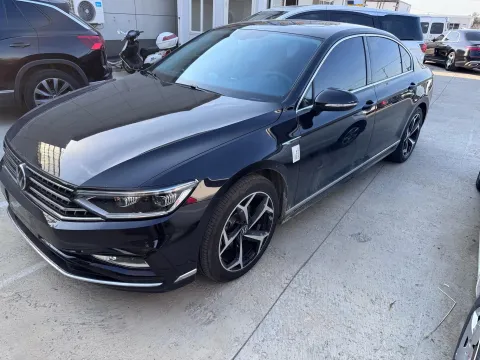 2023 VOLKSWAGEN MAGOTAN,autocango,china used car exporter,china ev exporter,chinese used car exporter,chinese used ev exporter