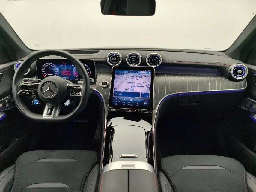 2025 Mercedes-Benz GLC AMG 2.0T 421HP L4 9AT,autocango,china used car exporter,china ev exporter,chinese used car exporter,chinese used ev exporter