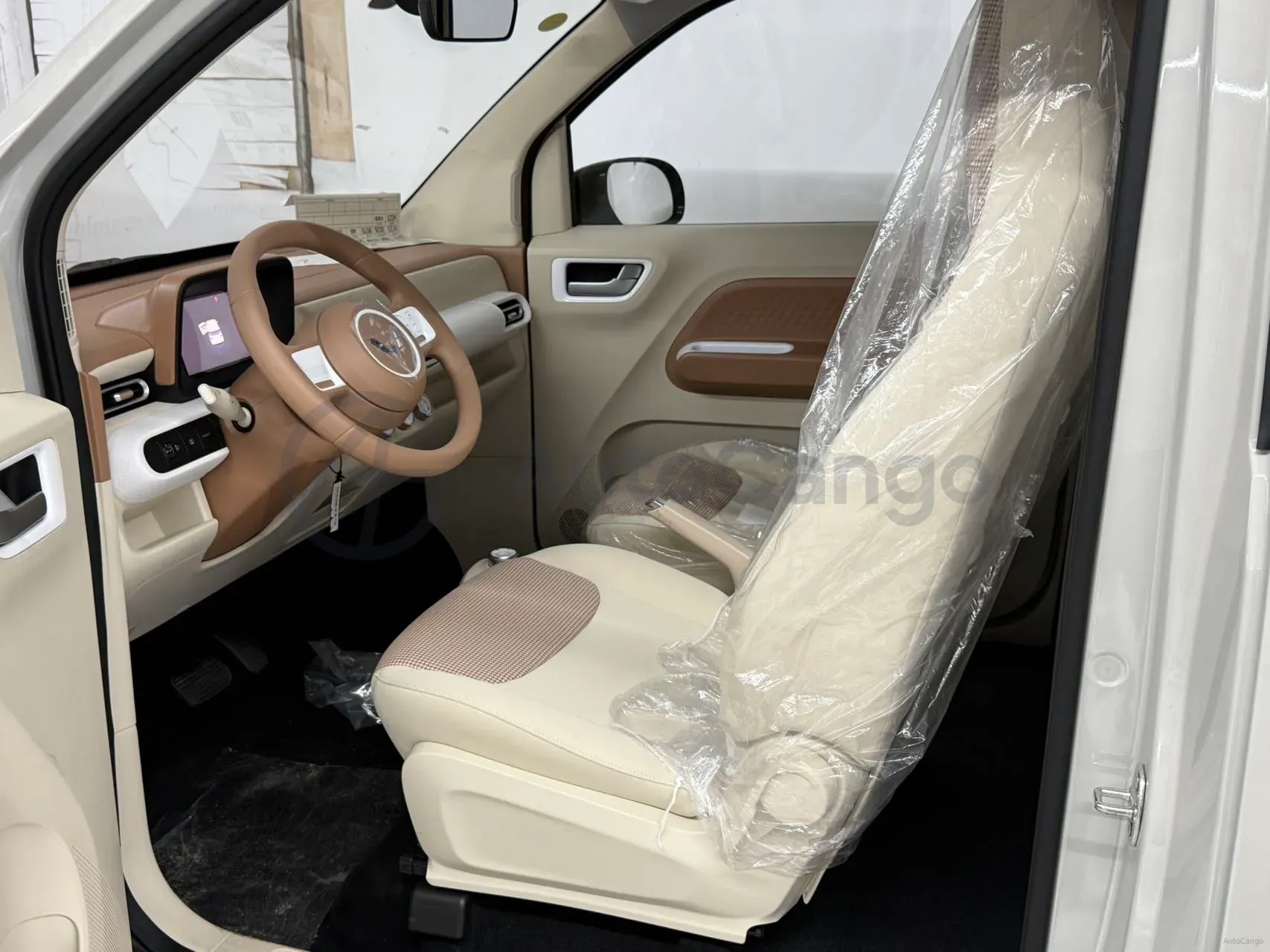 2024 WuLing HongGuang MINI EV BEV 17.3KWH,autocango,china used car exporter,china ev exporter,chinese used car exporter,chinese used ev exporter