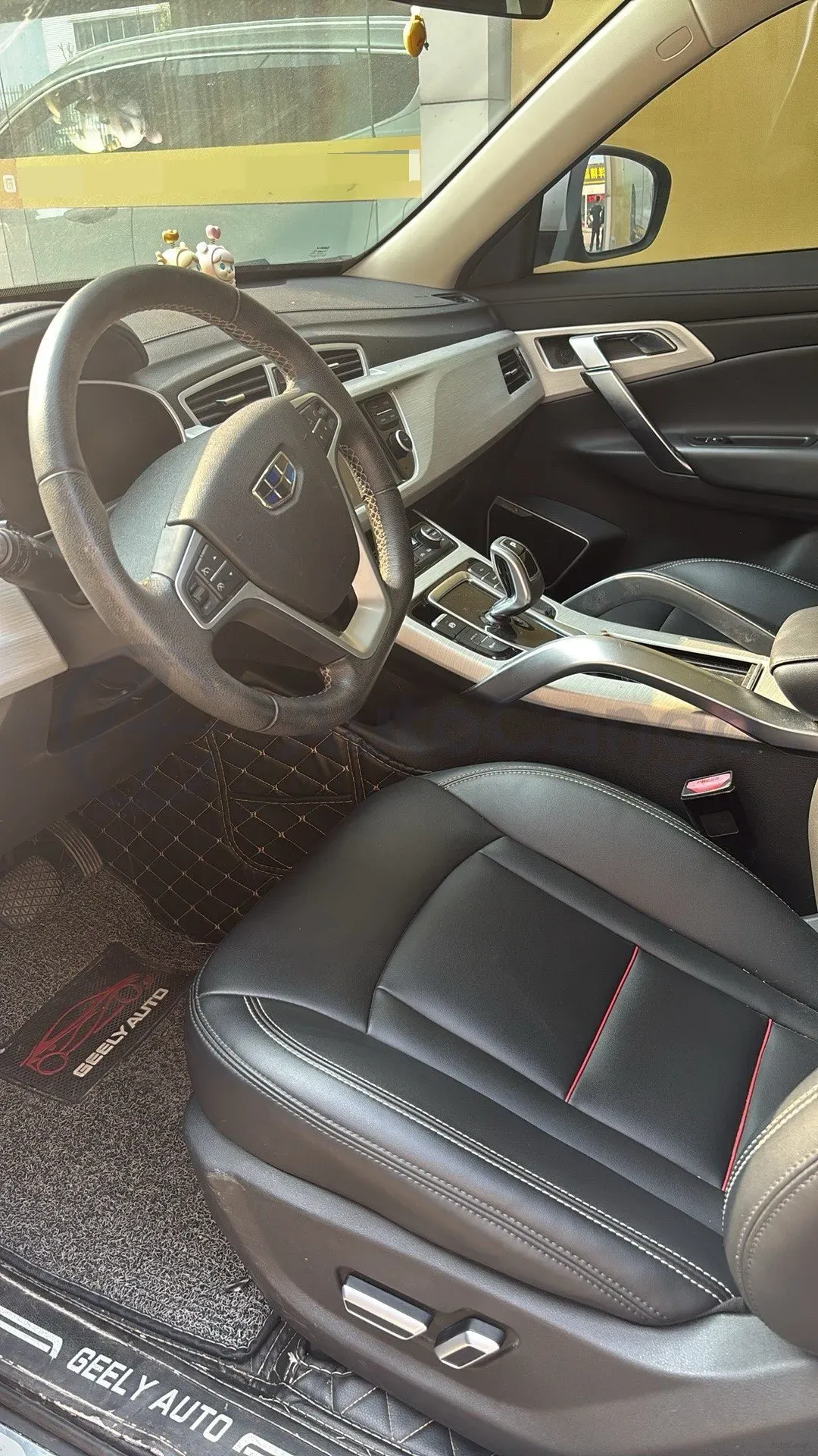 2020 Roewe i6 1.5T 169HP L4 7DCT,autocango,china used car exporter,china ev exporter,chinese used car exporter,chinese used ev exporter