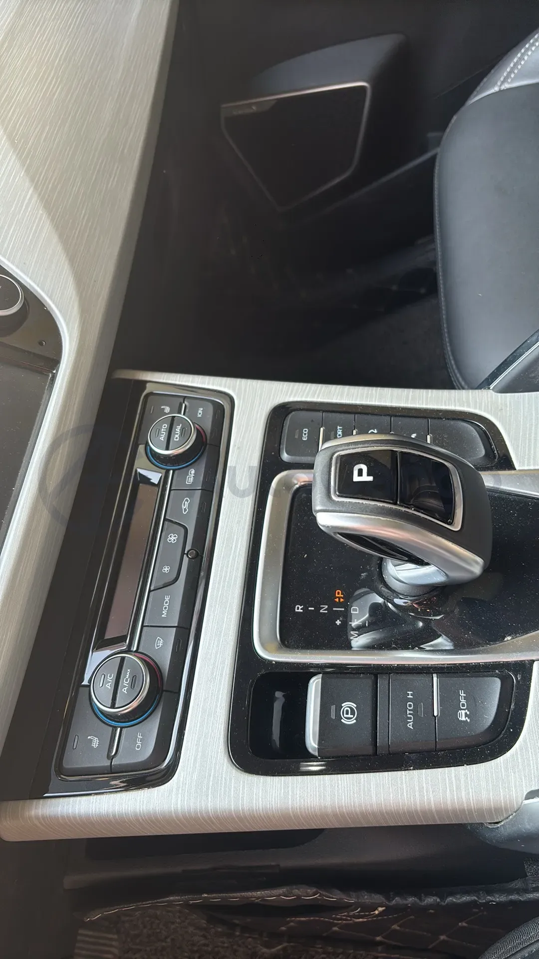 2020 Roewe i6 1.5T 169HP L4 7DCT,autocango,china used car exporter,china ev exporter,chinese used car exporter,chinese used ev exporter