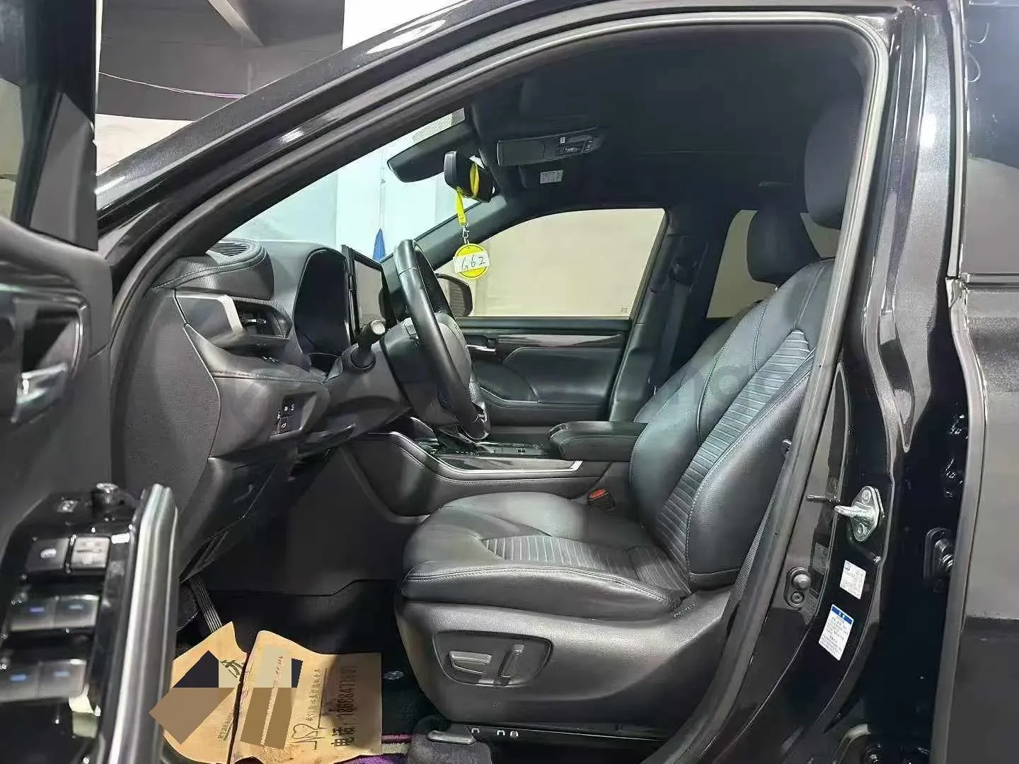 2022 Toyota Crown Kluger 2.5L 192HP L4 E-CVT Hybrid,autocango,china used car exporter,china ev exporter,chinese used car exporter,chinese used ev exporter