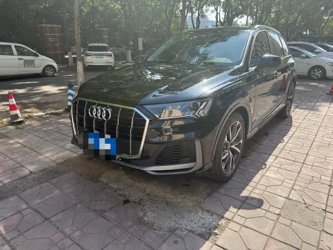 2023 AUDI Q7,autocango,china used car exporter,china ev exporter,chinese used car exporter,chinese used ev exporter