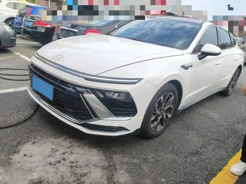 2024 HYUNDAI SONATA,autocango,china used car exporter,china ev exporter,chinese used car exporter,chinese used ev exporter