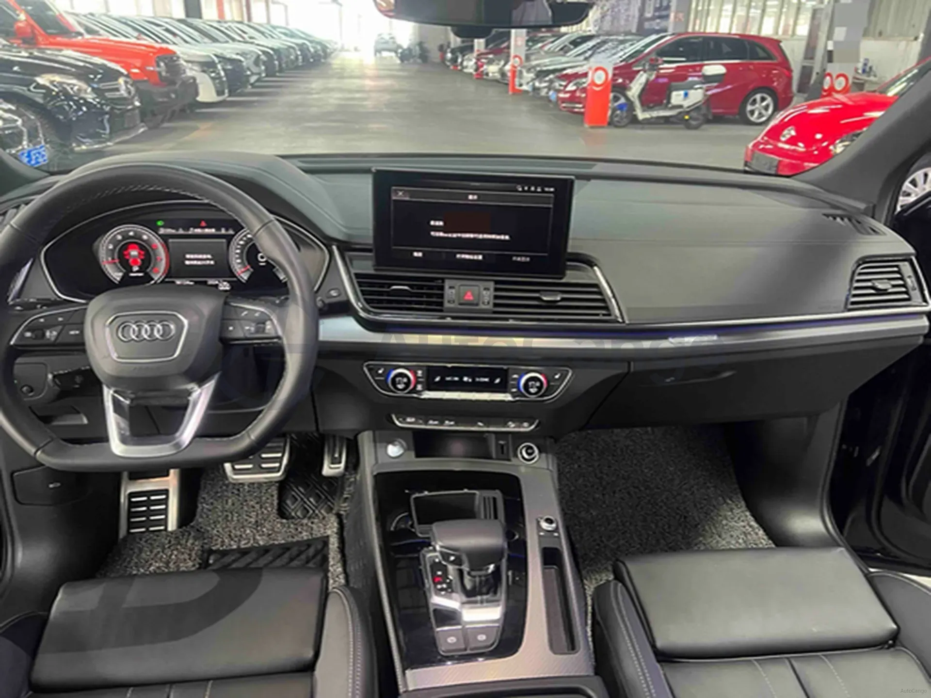 2023 Audi Q5L 2.0T 190HP L4 7DCT,autocango,china used car exporter,china ev exporter,chinese used car exporter,chinese used ev exporter