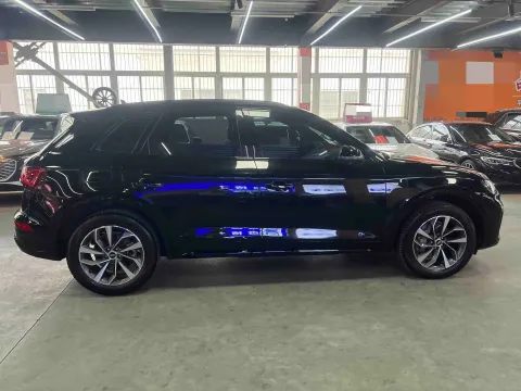2023 Audi Q5L 2.0T 190HP L4 7DCT