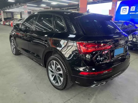 2023 Audi Q5L 2.0T 190HP L4 7DCT
