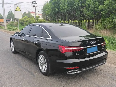 2021 Audi A6L 2.0T 190HP L4 7DCT