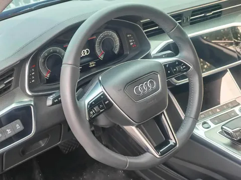 2021 Audi A6L 2.0T 190HP L4 7DCT