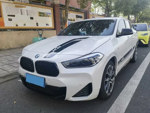 2021 BMW X2,autocango,china used car exporter,china ev exporter,chinese used car exporter,chinese used ev exporter