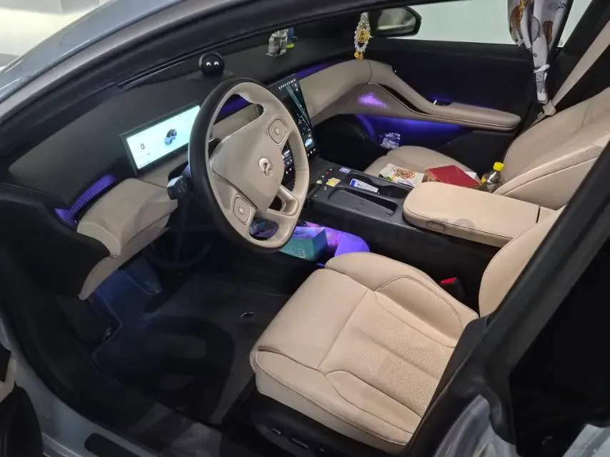 2022 Wowsen Ford Youth 2.0T 203HP L4 6AT,autocango,china used car exporter,china ev exporter,chinese used car exporter,chinese used ev exporter