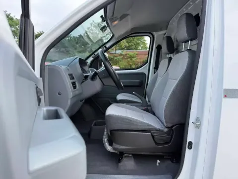 2024 WuLing YangGuang BEV 41.9KWH