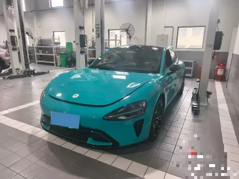 2024 MI SU7,autocango,china used car exporter,china ev exporter,chinese used car exporter,chinese used ev exporter