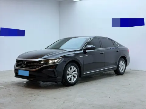 2023 VOLKSWAGEN PASSAT,autocango,china used car exporter,china ev exporter,chinese used car exporter,chinese used ev exporter