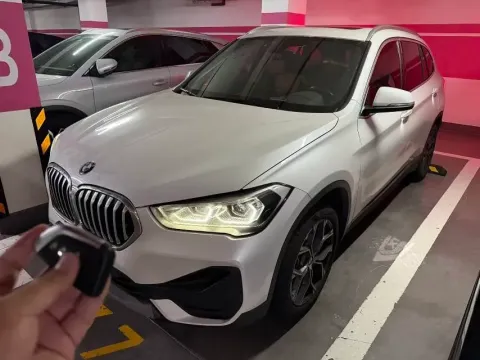 2021 BMW X1,autocango,china used car exporter,china ev exporter,chinese used car exporter,chinese used ev exporter