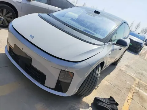 2025 LI I8,autocango,china used car exporter,china ev exporter,chinese used car exporter,chinese used ev exporter