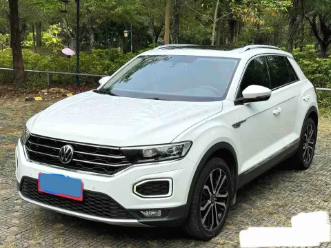2022 VOLKSWAGEN T-ROC,autocango,china used car exporter,china ev exporter,chinese used car exporter,chinese used ev exporter